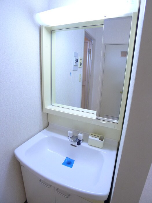 物件内観写真9　(洗面)