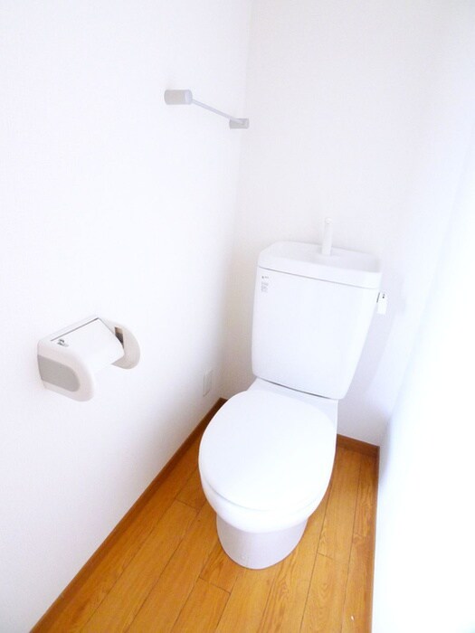 物件内観写真14　(トイレ)