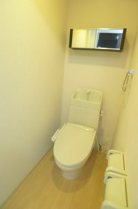 物件内観写真14　(トイレ)