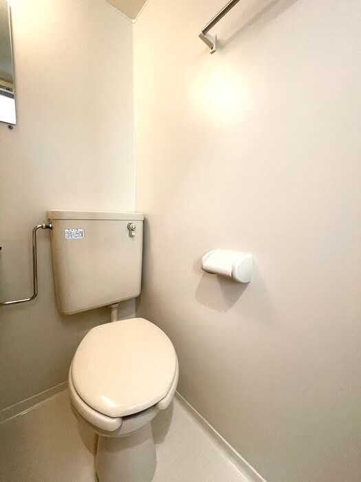 物件内観写真15　(トイレ)