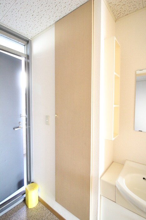 物件内観写真17　(靴箱)