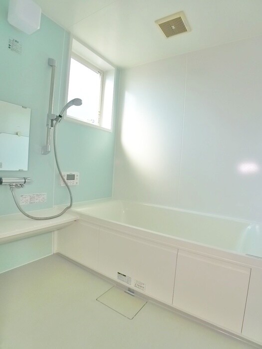 物件内観写真12　(バス／シャワールーム等)