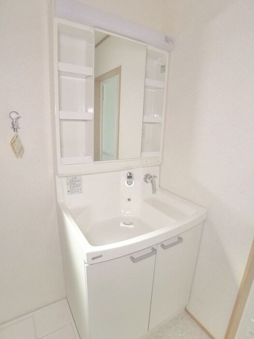 物件内観写真15　(洗面)