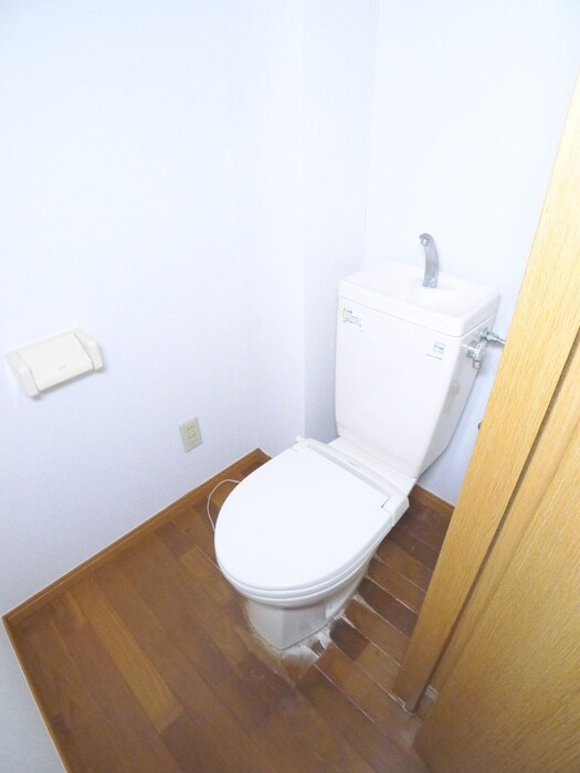 物件内観写真16　(トイレ)