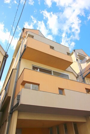 中野１丁目貸家外観写真