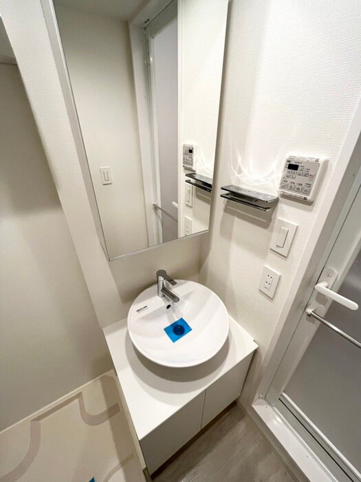 物件内観写真10　(洗面)