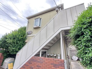 ﾒｿﾞﾝｿﾚｲﾕ外観写真