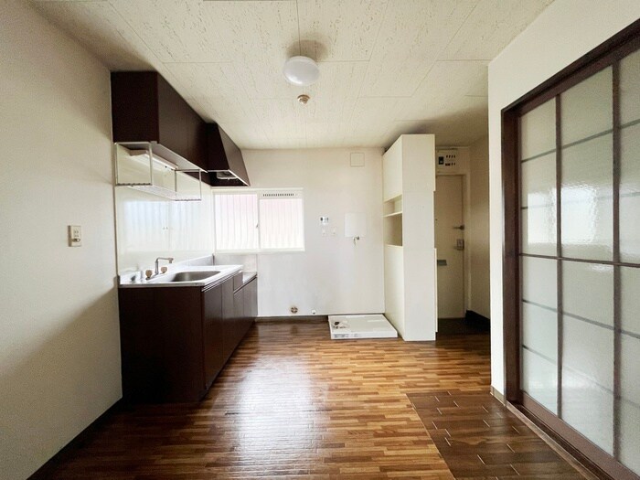 物件内観写真8　(居室)