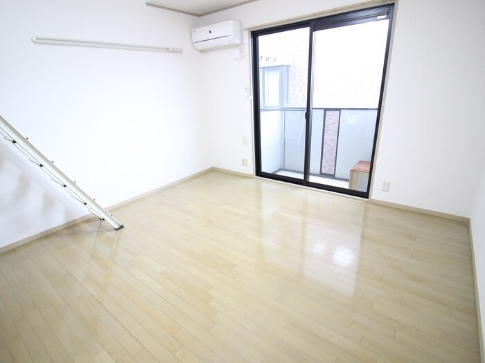 物件内観写真12　(居室)