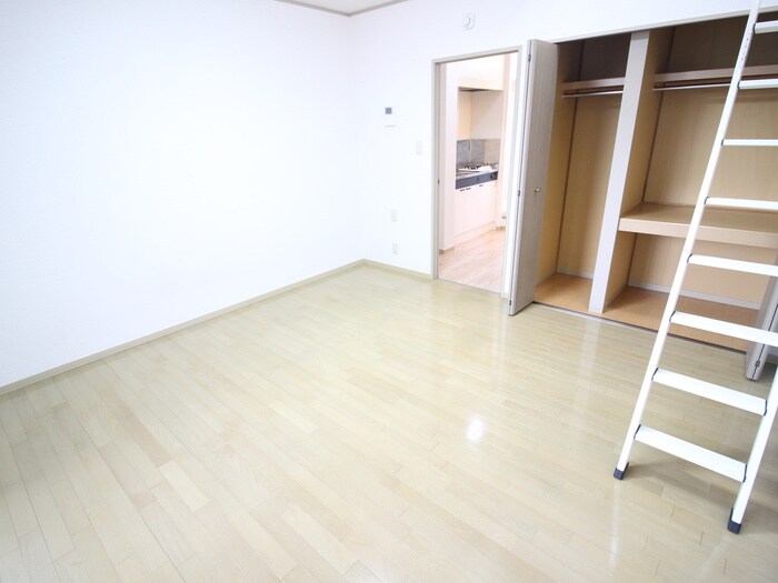 物件内観写真14　(居室)