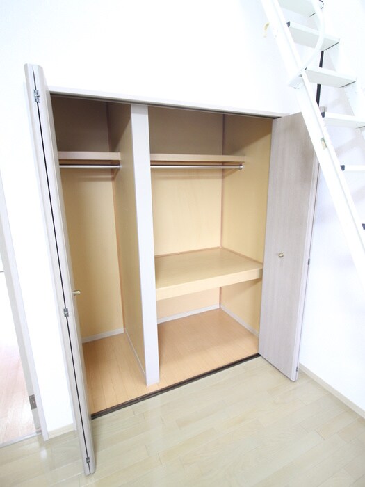 物件内観写真17　(収納)