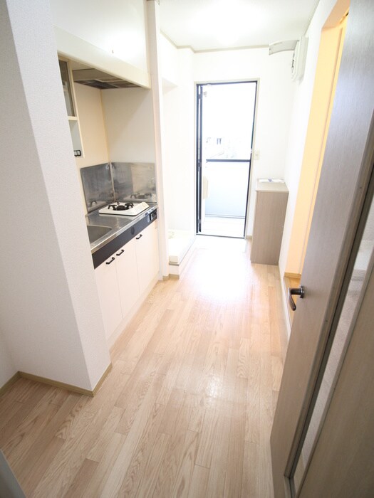 物件内観写真20　(廊下)