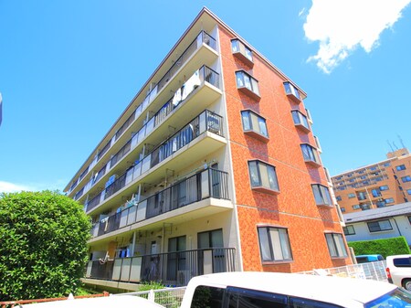 プラザサン田中２号館外観写真