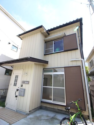 茅ヶ崎駅前戸建て4LDK外観写真
