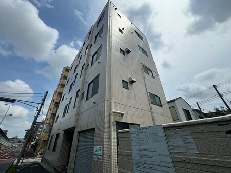 岡村ビル外観写真