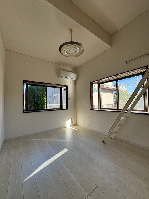 物件内観写真7　(居室)