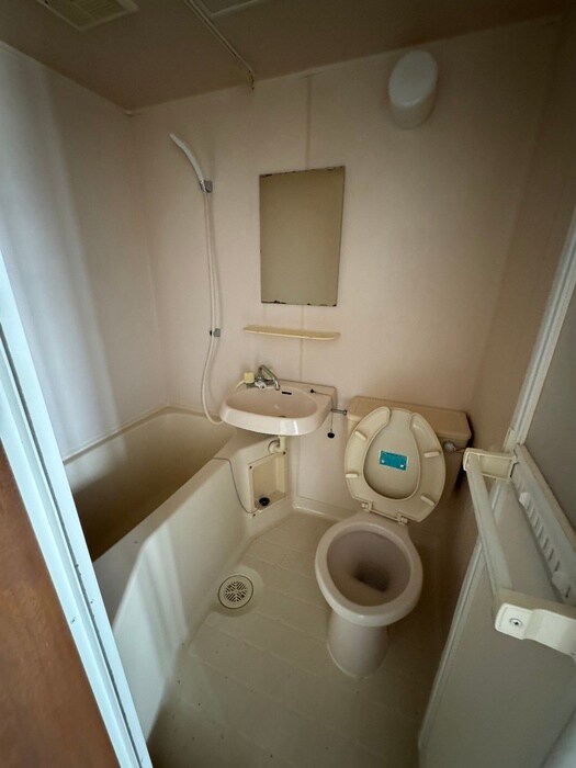 物件内観写真15　(バス／シャワールーム等)