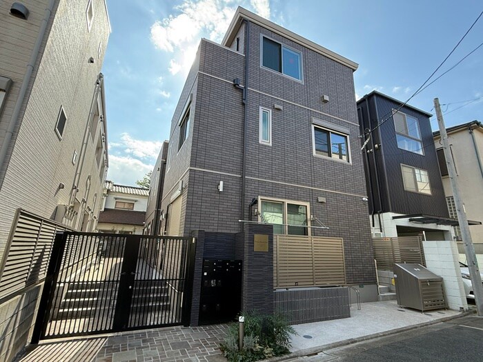 物件外観写真1　(外観写真)