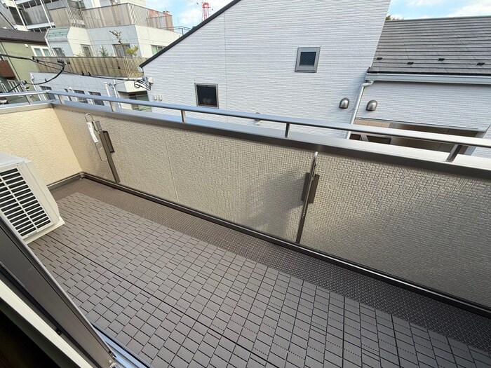 物件内観写真17　(ベランダ・バルコニー)