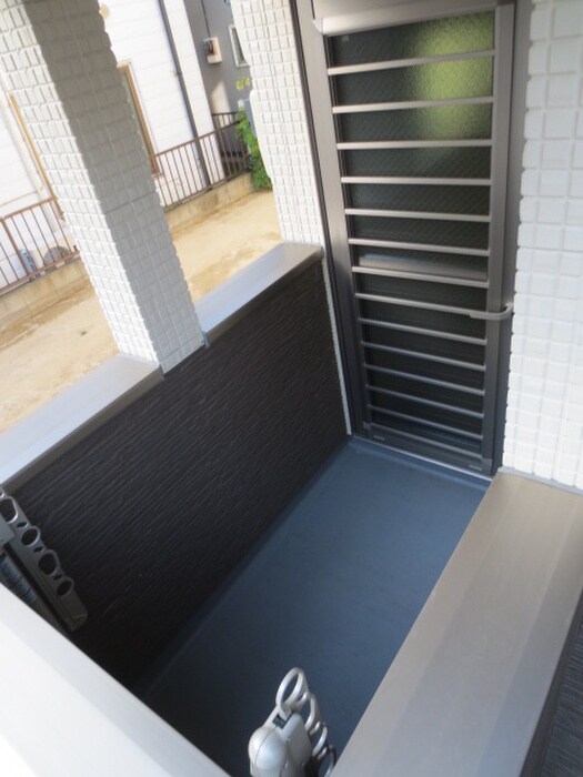 物件内観写真12　(洗濯機置場)