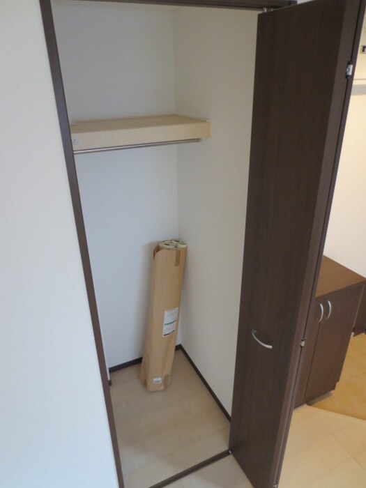 物件内観写真14　(収納)