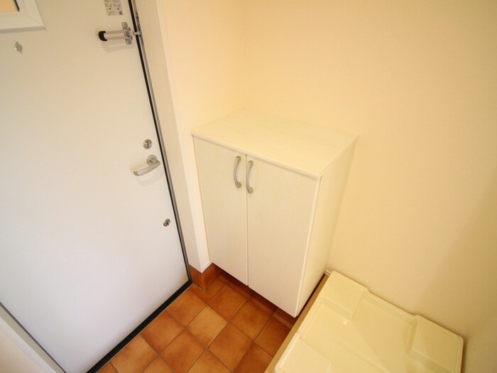 物件内観写真13　(靴箱)