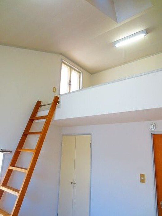 物件内観写真10　(ロフト)