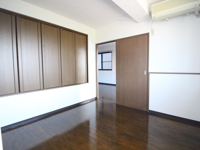 物件内観写真18　(居室)