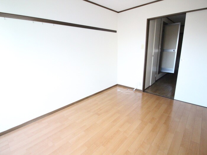 物件内観写真16　(居室)