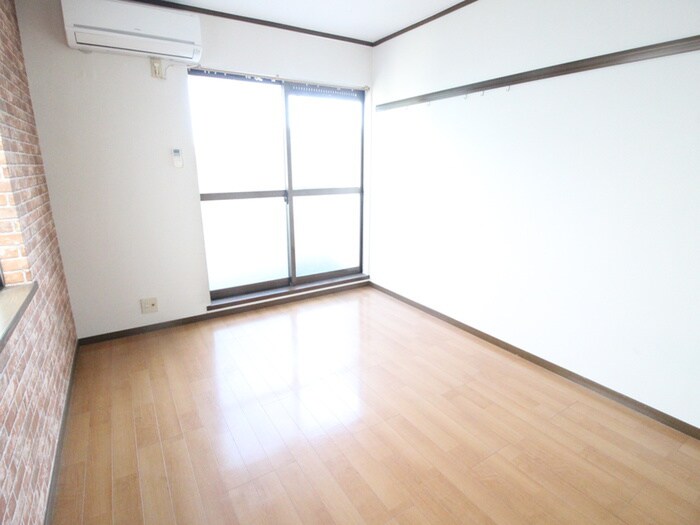 物件内観写真17　(居室)