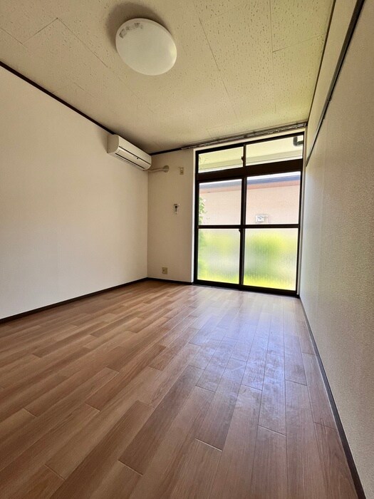 物件内観写真19　(居室)