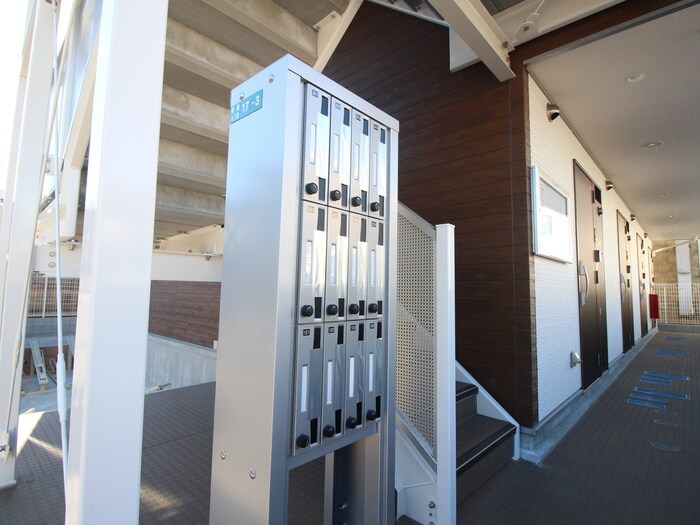 物件外観写真4　(建物設備)