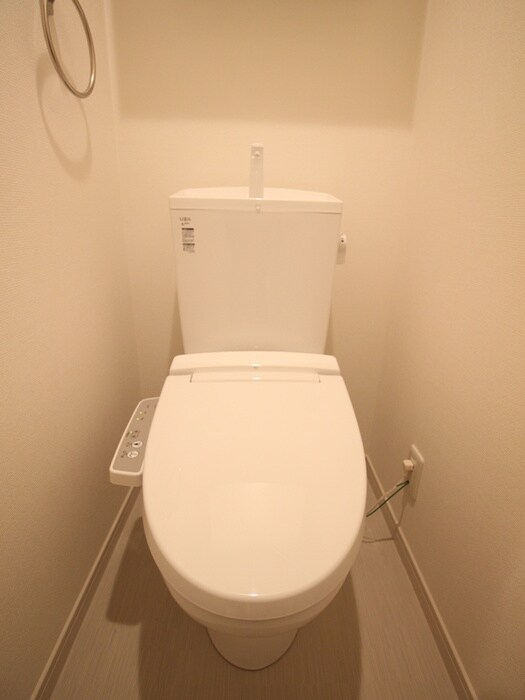 物件内観写真12　(トイレ)