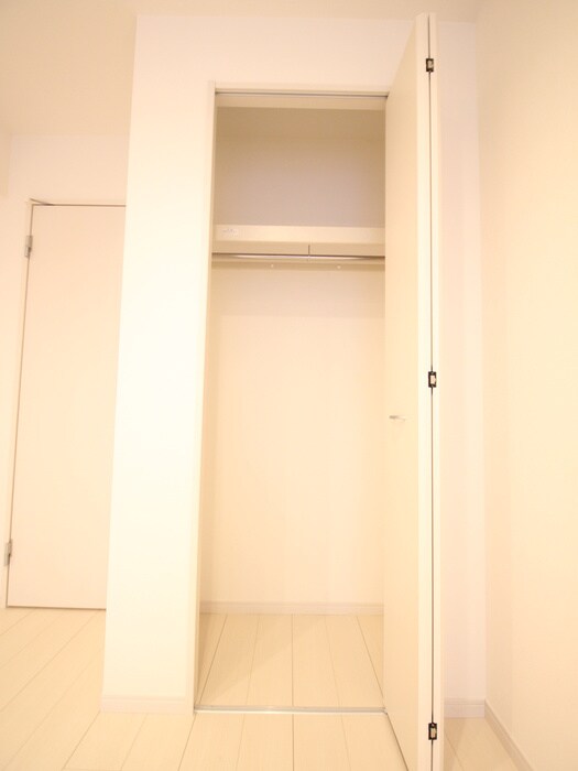 物件内観写真14　(収納)