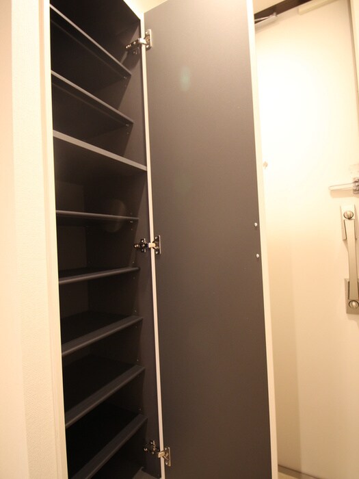 物件内観写真17　(靴箱)