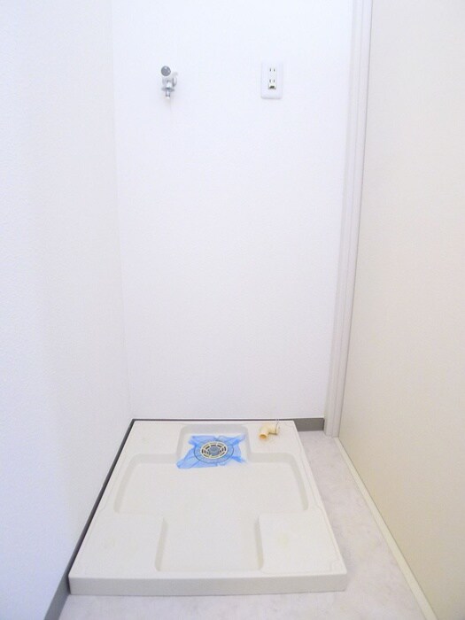 物件内観写真20　(洗濯機置場)