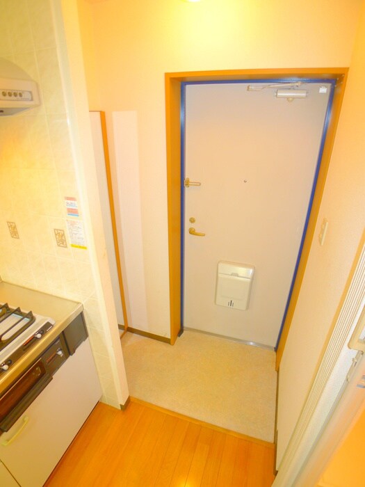 物件内観写真15　(玄関)