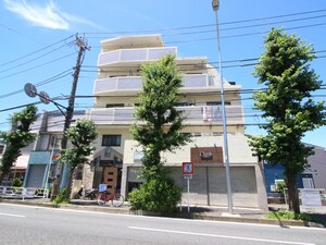 マンキンフ港南中央通外観写真