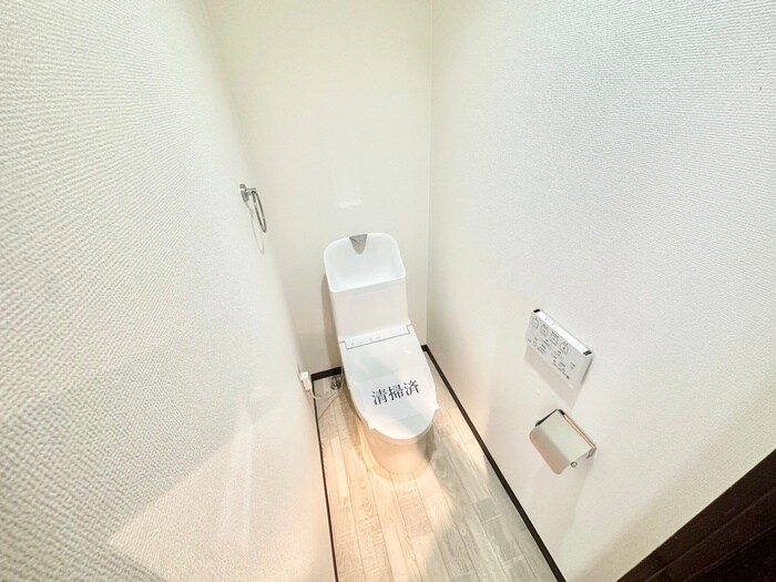 物件内観写真11　(トイレ)