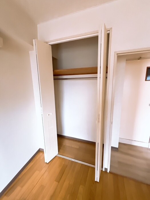 物件内観写真10　(収納)