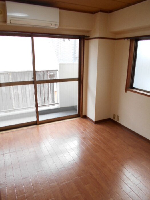 物件内観写真11　(居室)