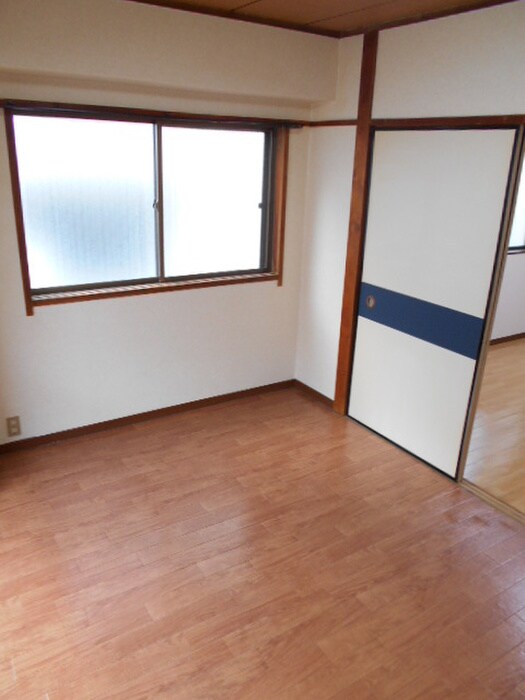 物件内観写真13　(居室)