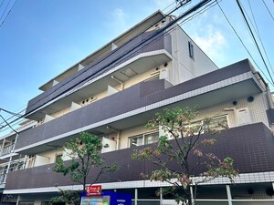プレールドゥーク東新宿（301）外観写真