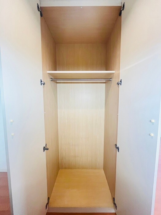 物件内観写真13　(収納)