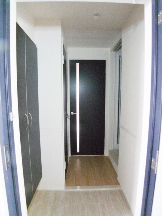 物件内観写真14　(玄関)