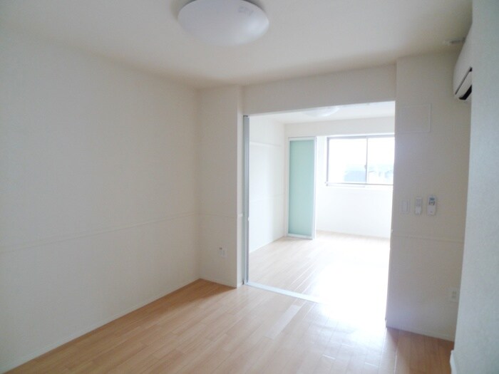 物件内観写真17　(内観写真)