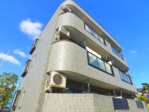 ボンヌ　シャンス外観写真