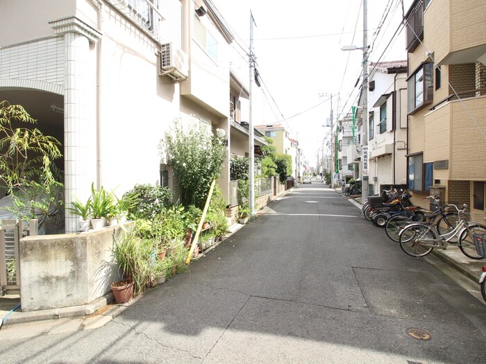 物件外観写真5　(周辺環境)