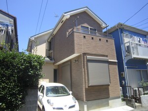金城様貸家外観写真