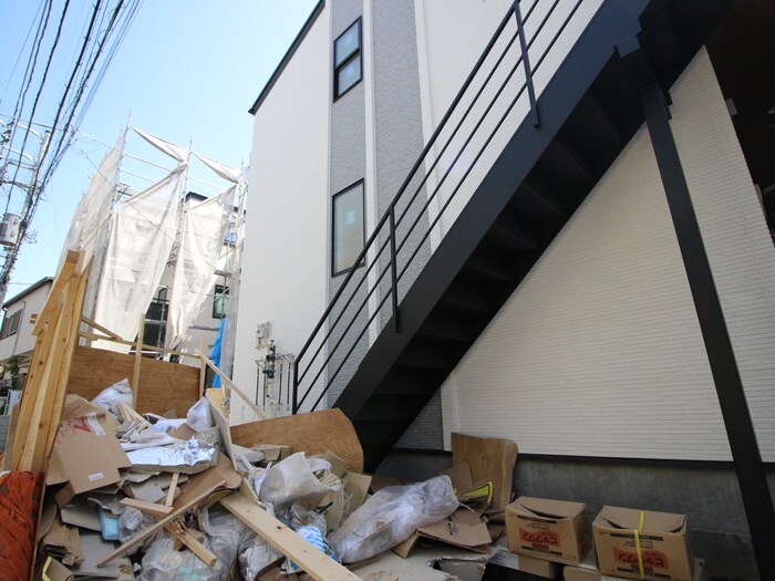 物件外観写真5　(外観写真)